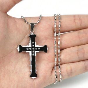 Fashion Jewelry Crystal Cross Pendant Silver Black Stainless Steel Necklace